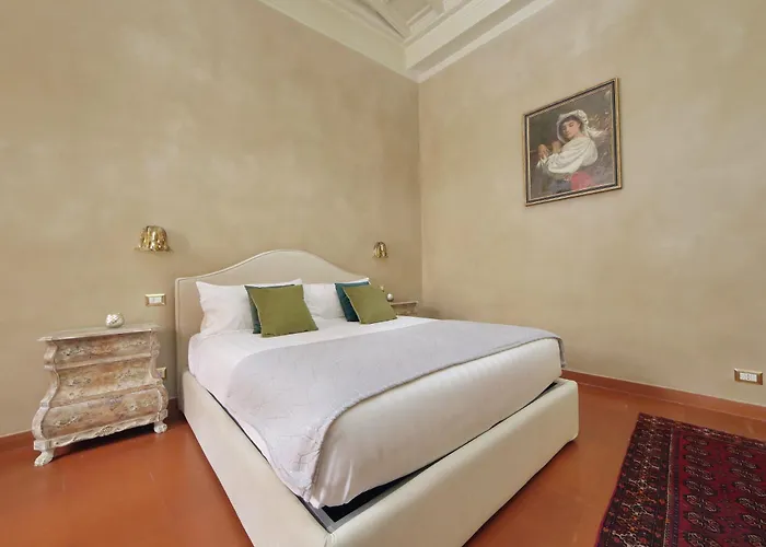 Historic Navona Palace Ultra Luxury Apartment Rom