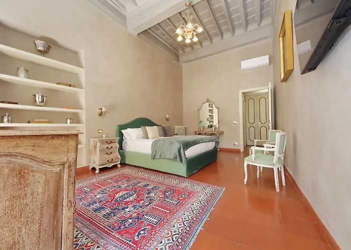 Historic Navona Palace Ultra Luxury Apartment