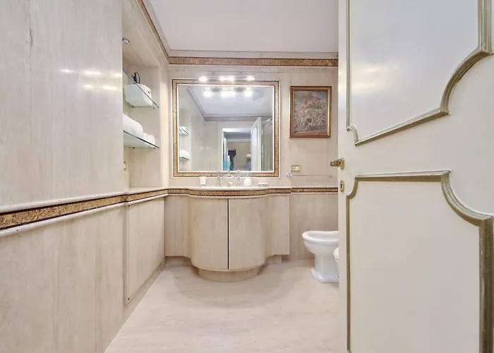 Historic Navona Palace Ultra Luxury